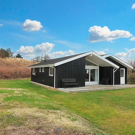 Holiday home Lxvi *