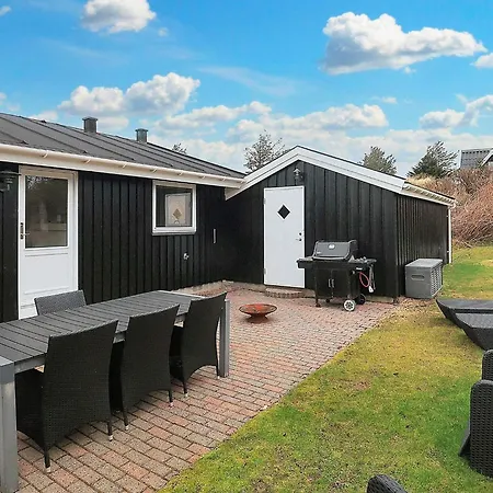 Holiday home Lxvi *