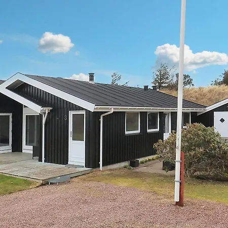 Lxvi Holiday home *